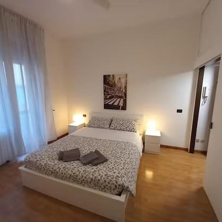 Appartamento Bilocale Al Nolo, Metropolitana Mm1 Pasteur Milano Esterno foto