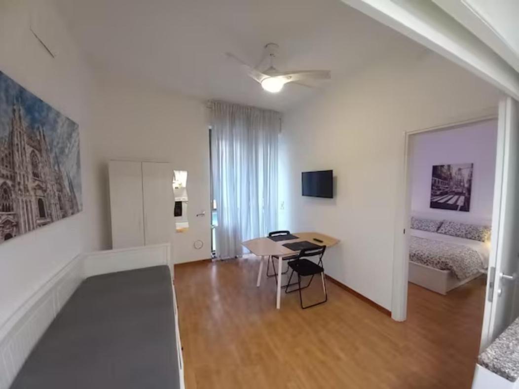 Appartamento Bilocale Al Nolo, Metropolitana Mm1 Pasteur Milano Esterno foto